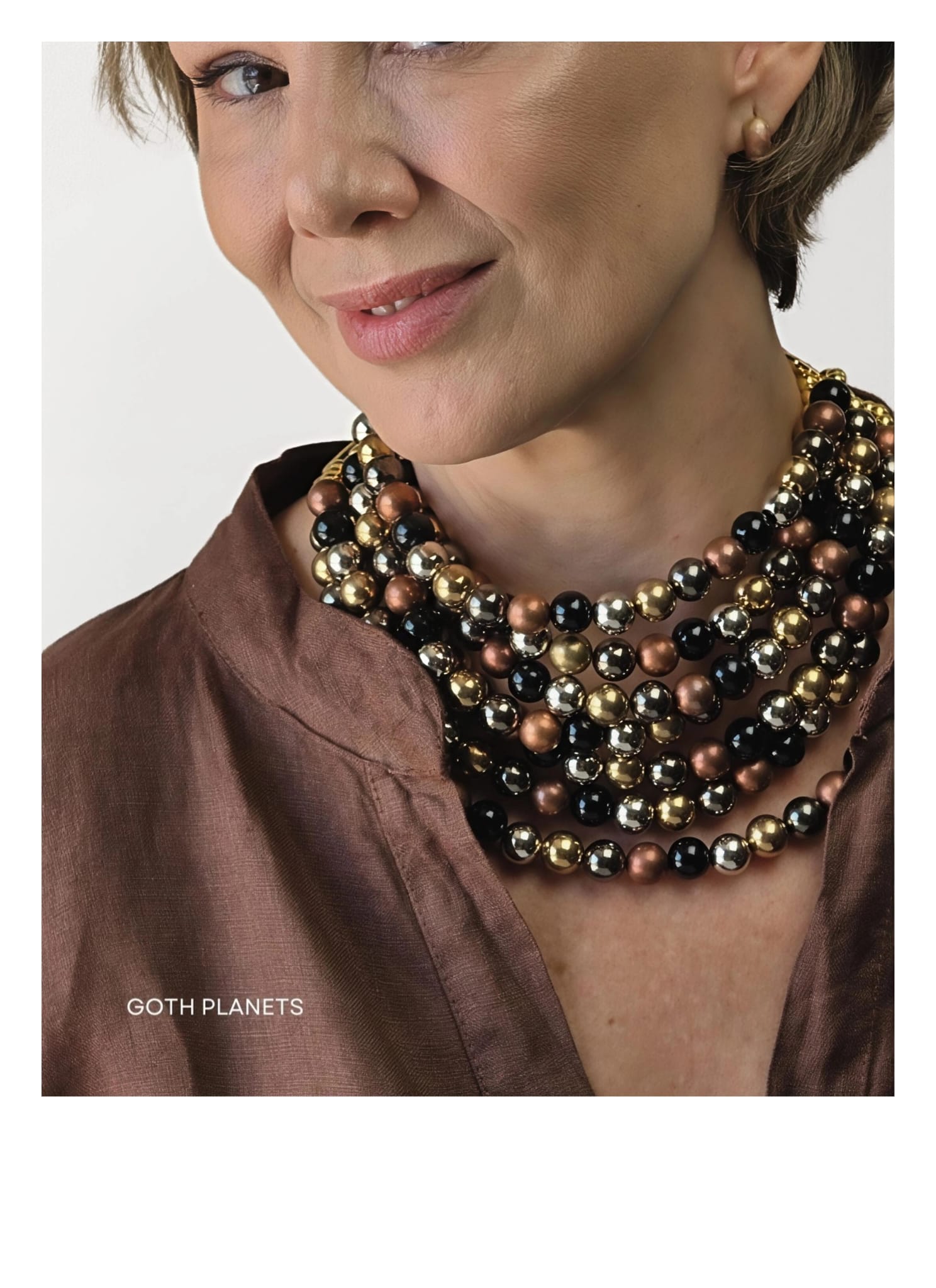 collier goth planets